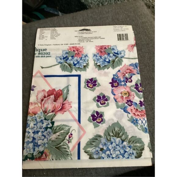 COPY - Vintage Daisy Kingdom Hydrangea Sampler #6392 No Sew Fabric Appliqué - Picture 5 of 6